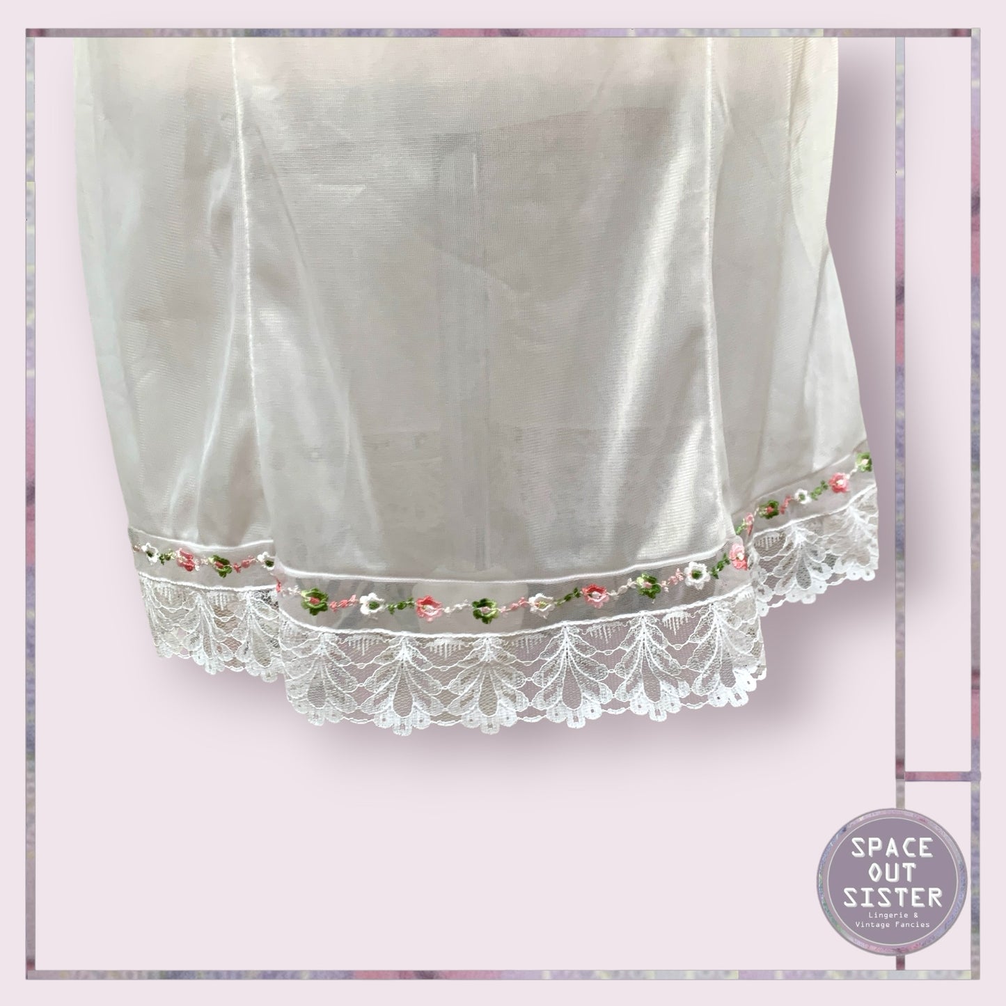 Vintage Roda Ornate Slip