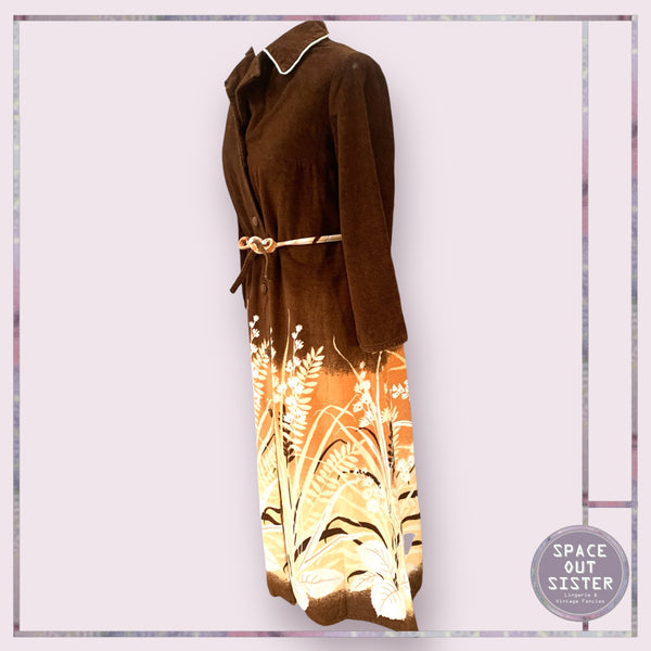 Vintage Franshn Robe