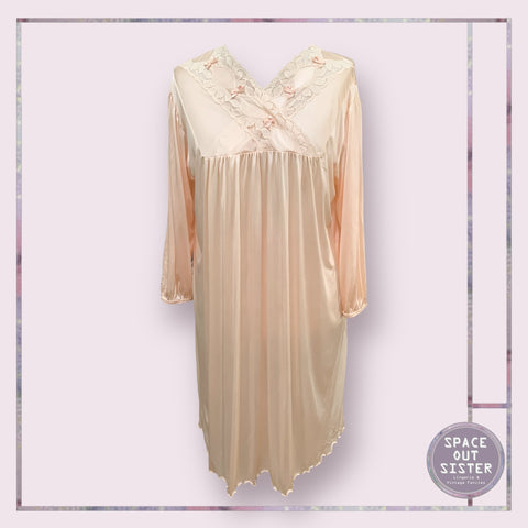 Vintage Creation Atelier Nightdress