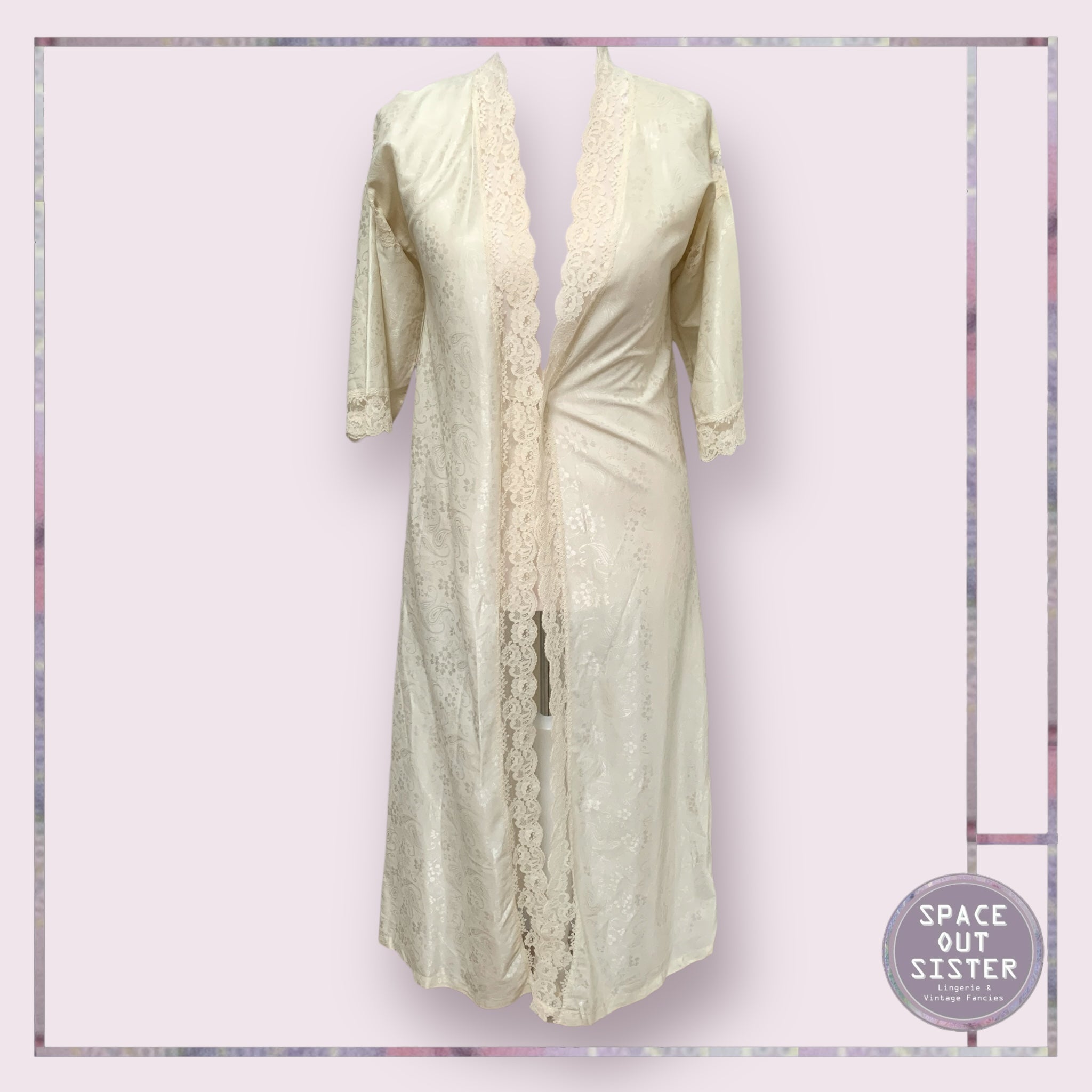 Vintage Creama Robe