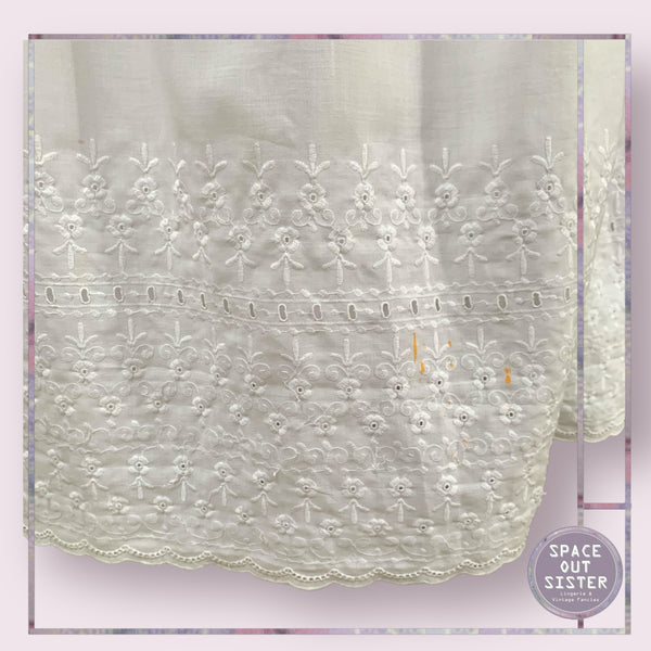 Vintage Cotton Petticoat Q