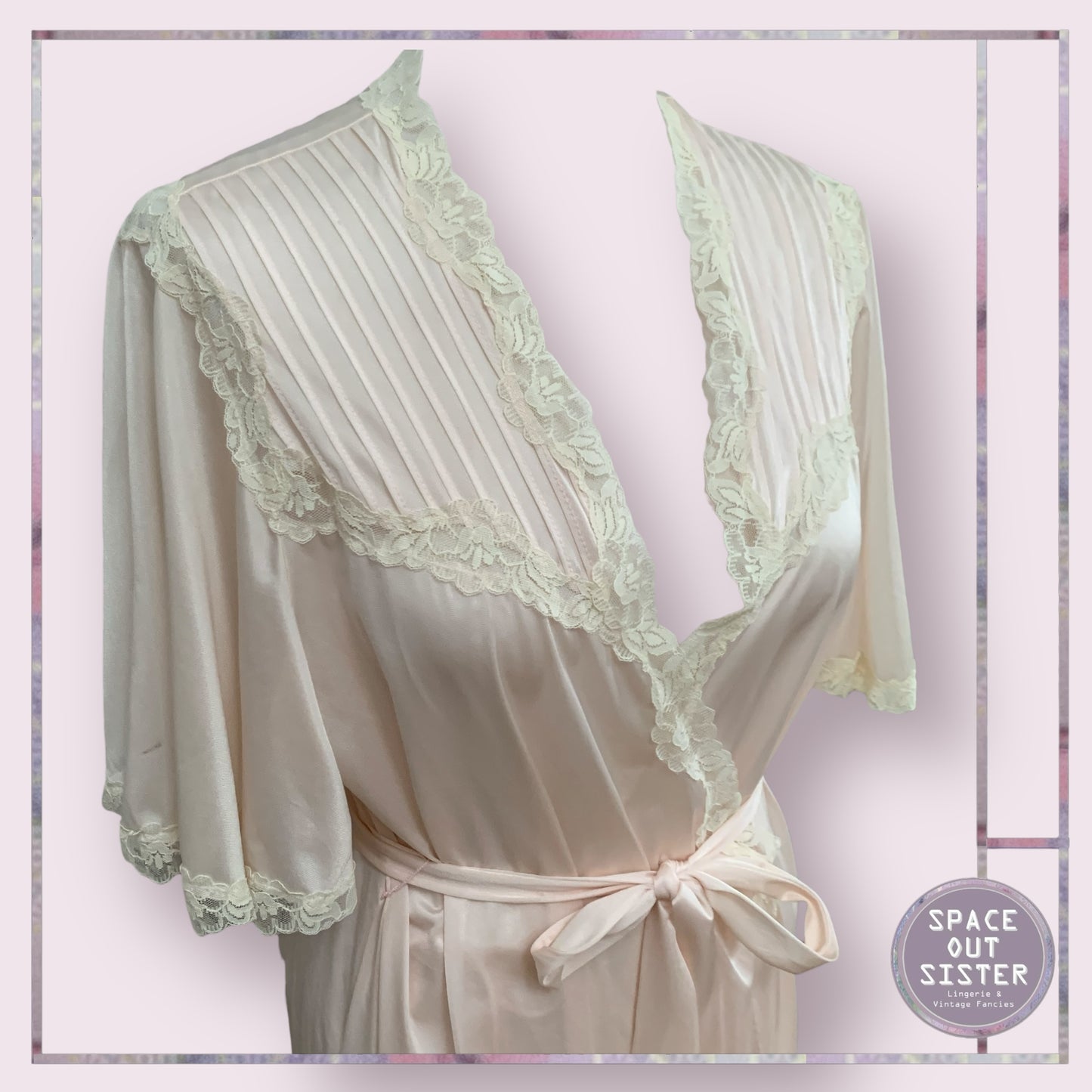 Vintage Vanity Fair Robe