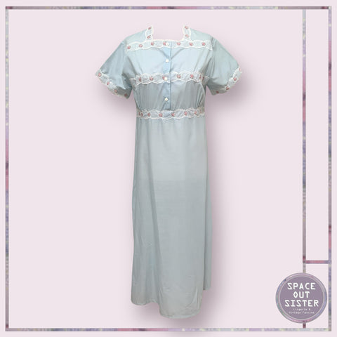 Vintage Flowerbud Layer Nightdress