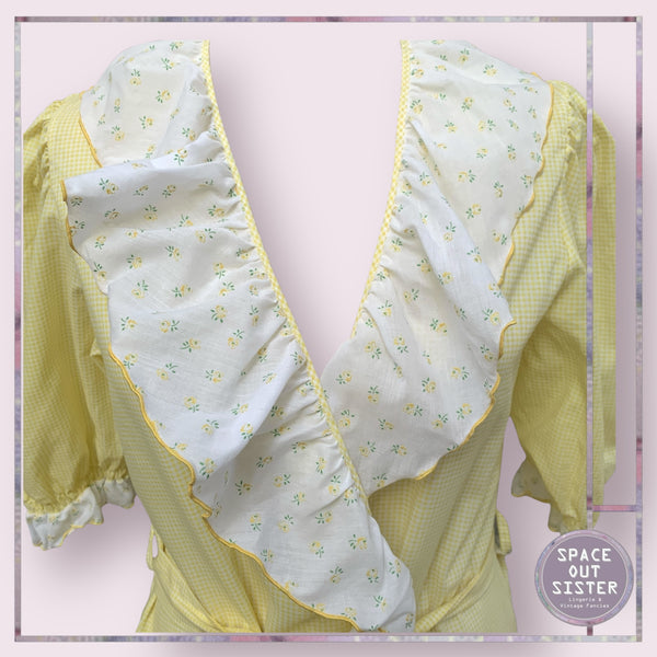 Vintage Lemon Ruffle Robe