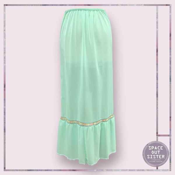 NOS Vintage Mary Cassidy’s Half Slip