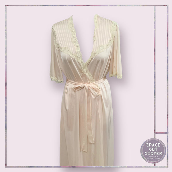 Vintage Vanity Fair Robe