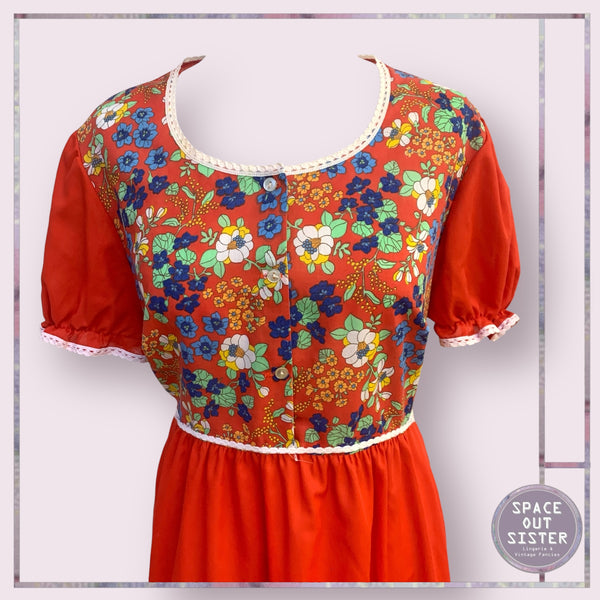 Vintage Red Floral Nightdress