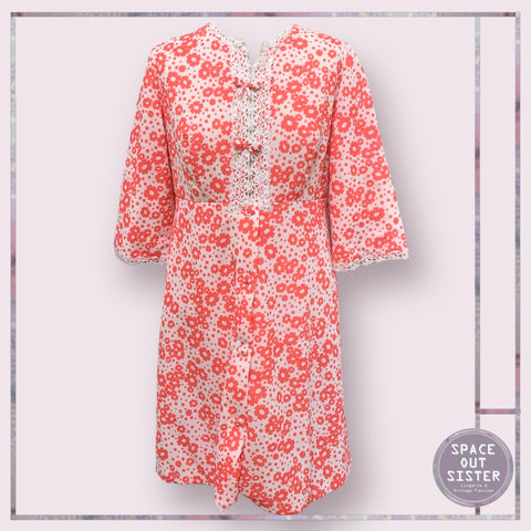 Vintage Circa 1960s Elle Quited Robe