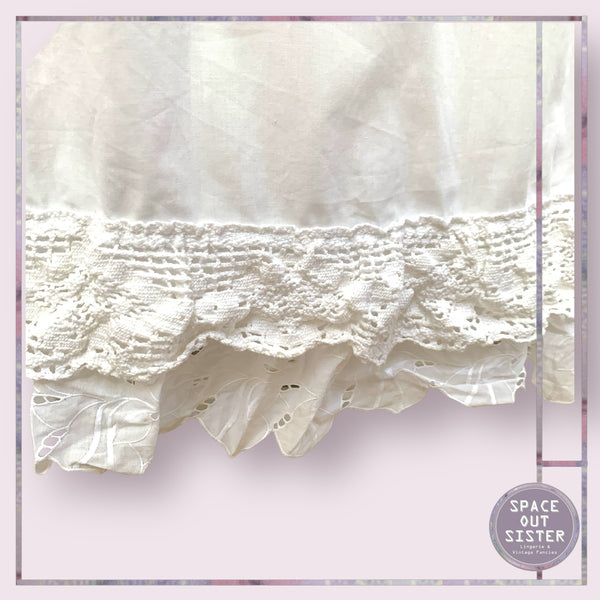 Vintage Petticoat b