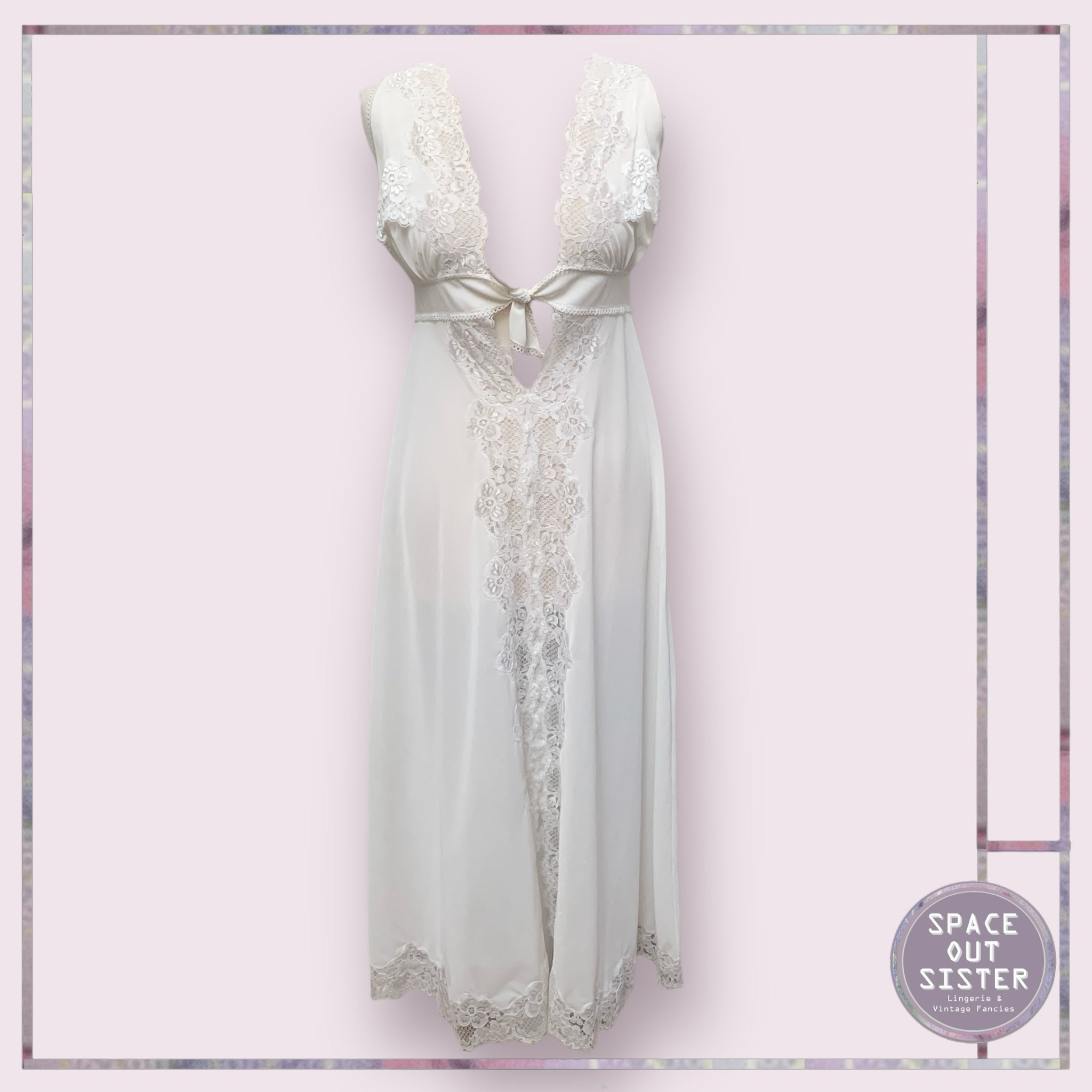 Vintage Keyhole Nightdress