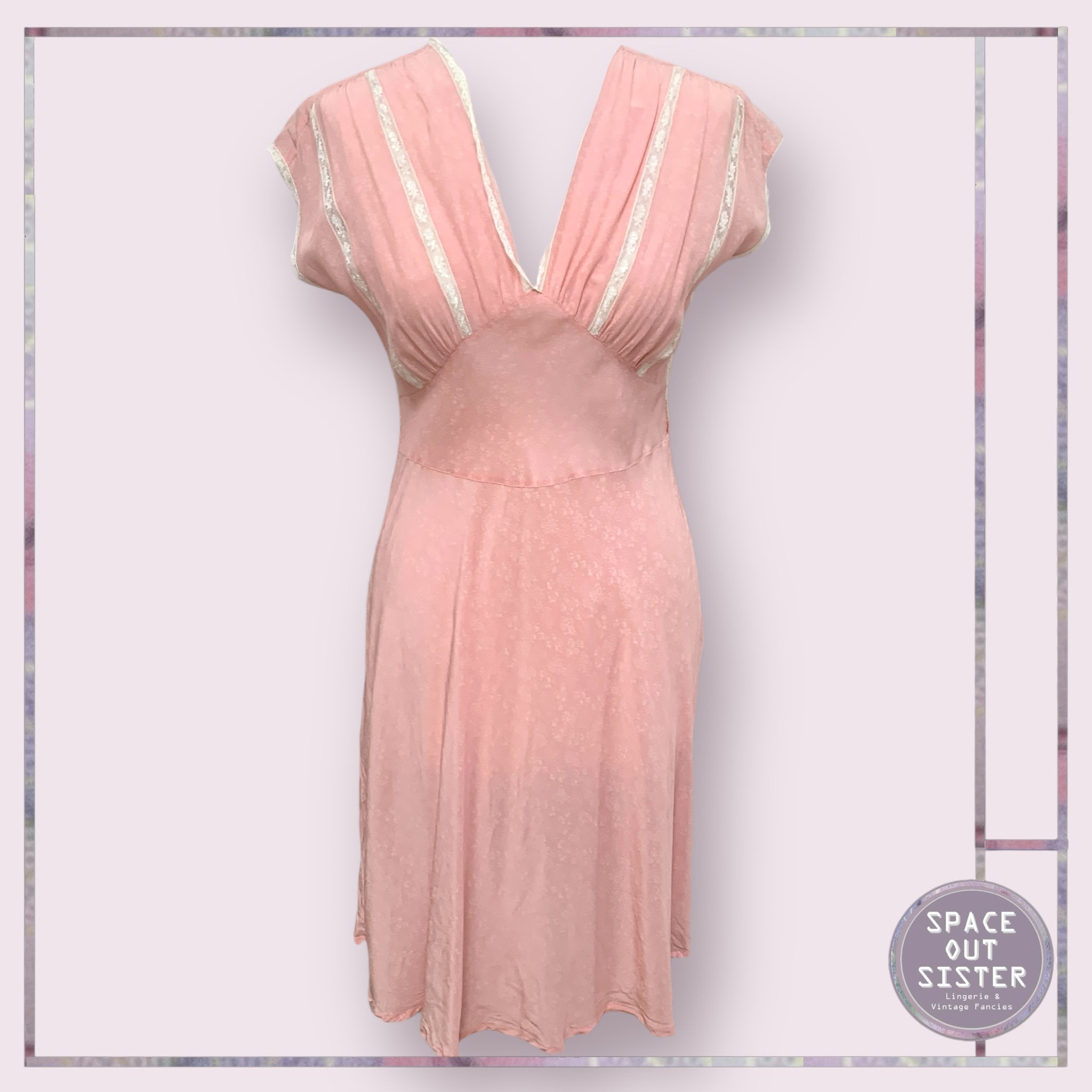 Vintage Circa 1940s Pastel Nightdress