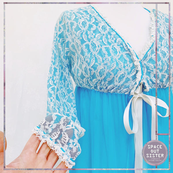 Circa 1970s Turquoise Peignoir Set